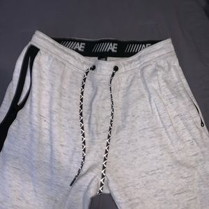 White American eagle joggers